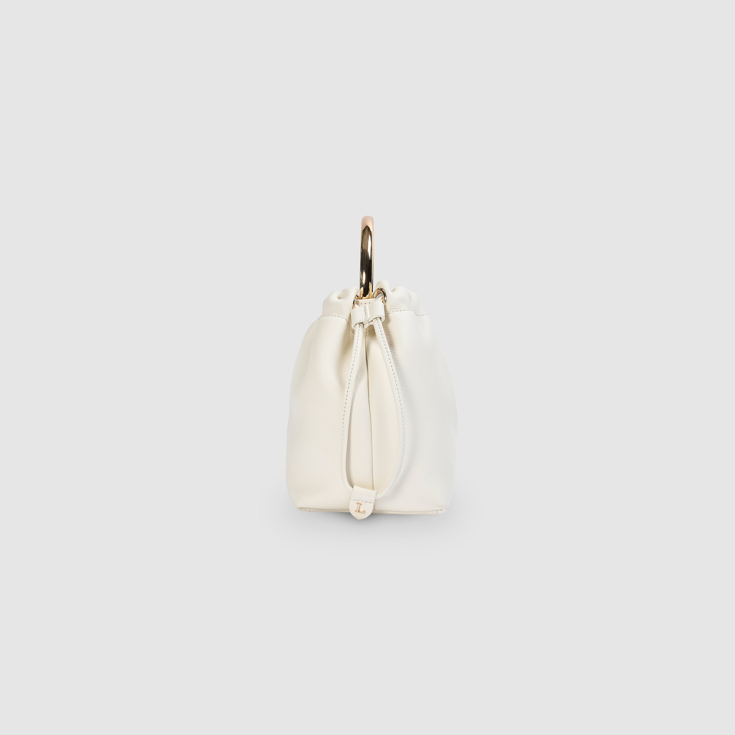 Blythe Bucket Bag | Blythe Bucket Bag - Cream