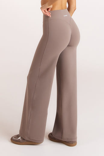 ContourSoft Straight-Leg Leggings - Mushroom